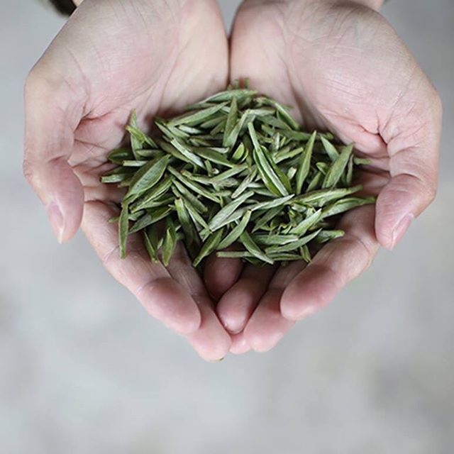 范亚琴紫砂壶大概值多少钱