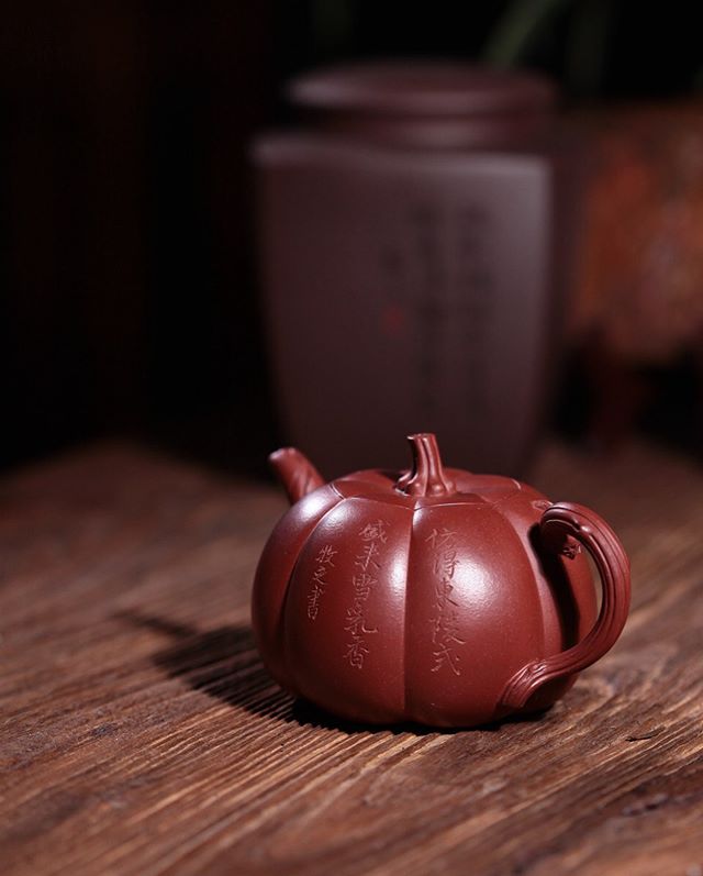 紫砂保温杯内胆是真紫砂吗