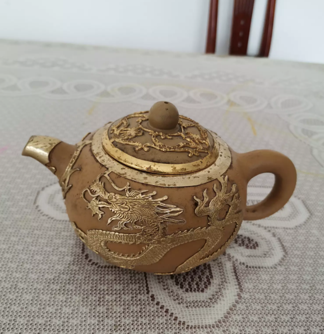 揭秘宗涛紫砂壶的独特魅力及其市场价值
