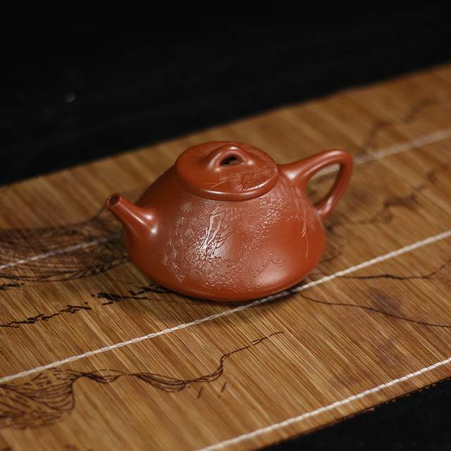 紫砂市场为什么有那么多的稀有紫砂泥?