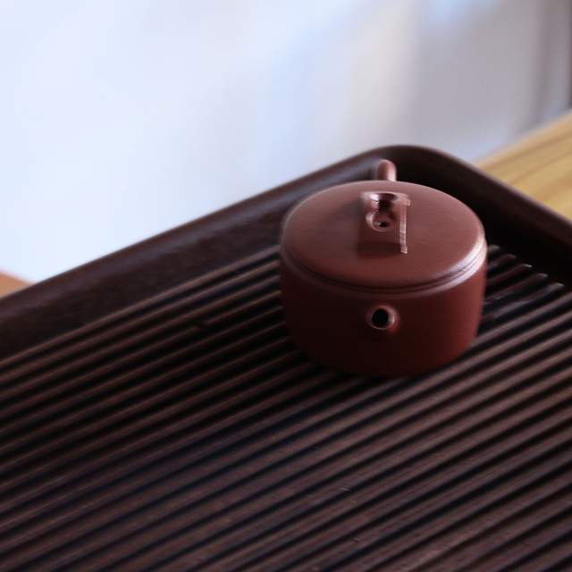 探寻紫砂壶大师赵霞的艺术之路