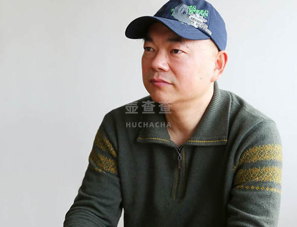 潘跃明:江苏传统技艺大师与创新紫砂工艺的杰出代表